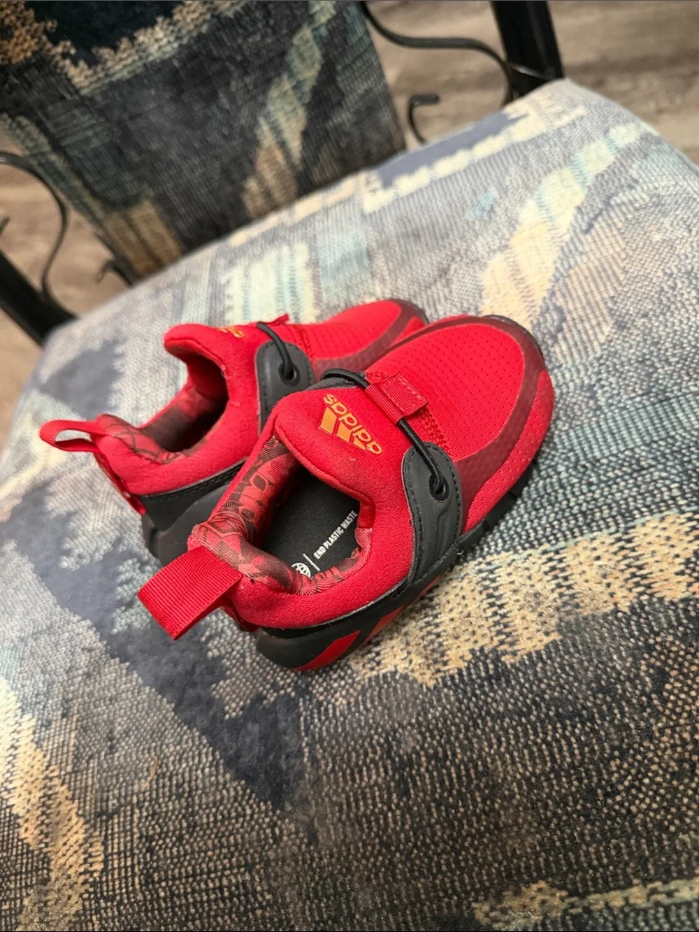 adidas slip water